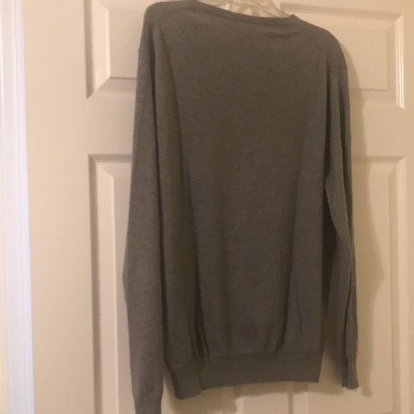 Men’s J Crew Grey Lg Sweater - Picture 5 of 5